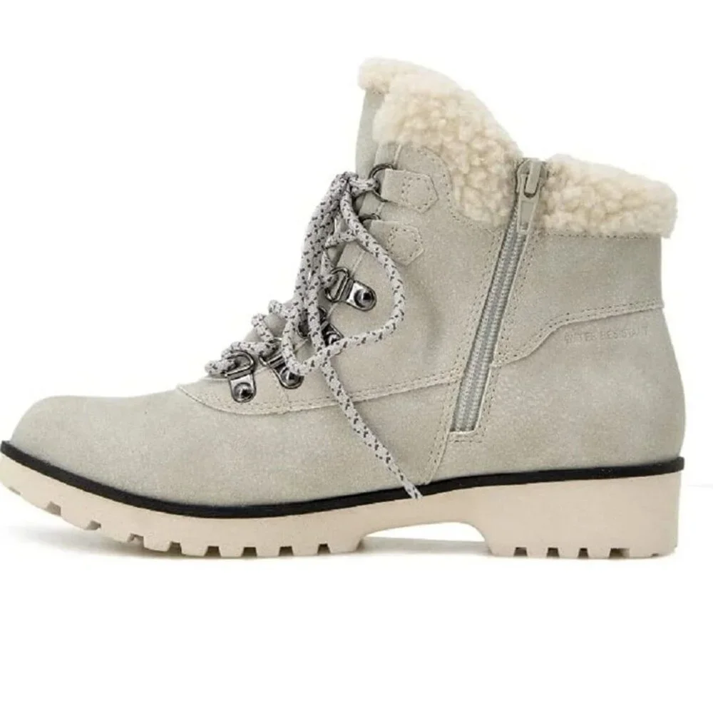 Jsport 6 Boots Faux Fur Shearling Winter Outdoor Weather Lug Chunky Snow Shoes